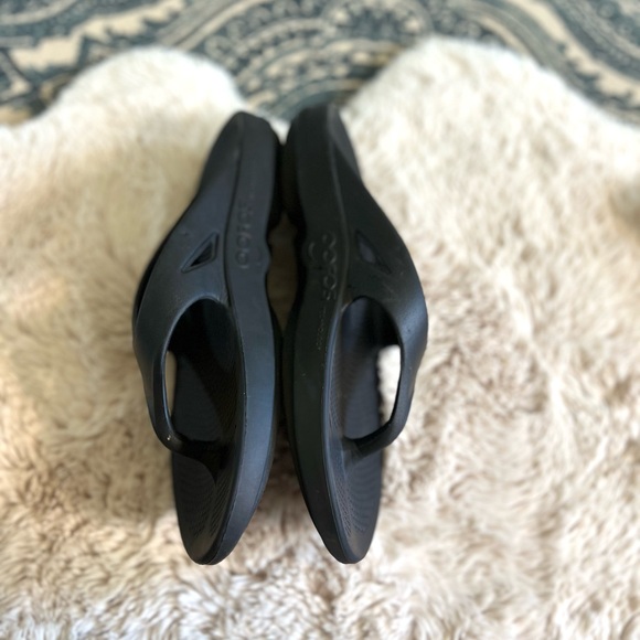 OOFOS OOriginal Flip Flop Sandals Comfort Recovery Shoes Black Men 18 - Picture 6 of 13